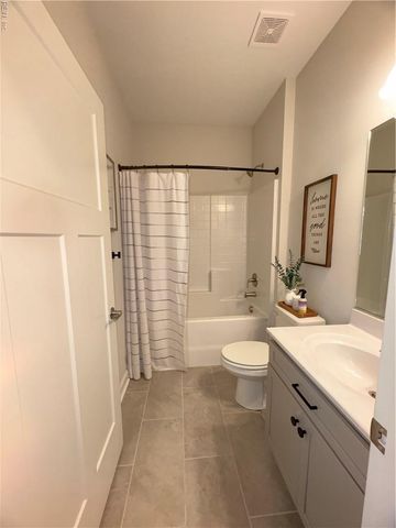 209 Werdna Lane LN, Chesapeake, VA 23322