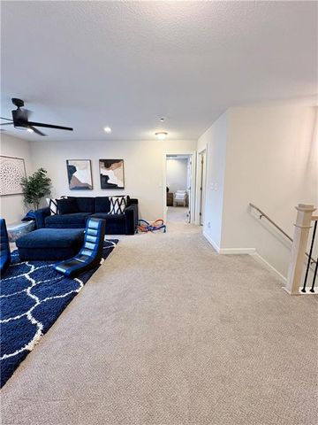 209 Werdna Lane LN, Chesapeake, VA 23322