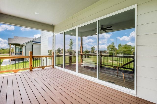 9642 W Cedar Lane, Maize, KS 67101