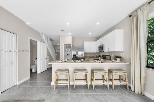 12972 SW 233rd Ter, Homestead, FL 33032