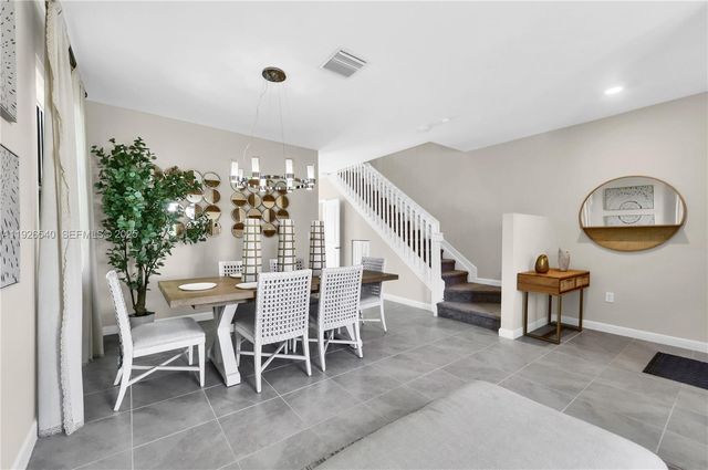 12972 SW 233rd Ter, Homestead, FL 33032