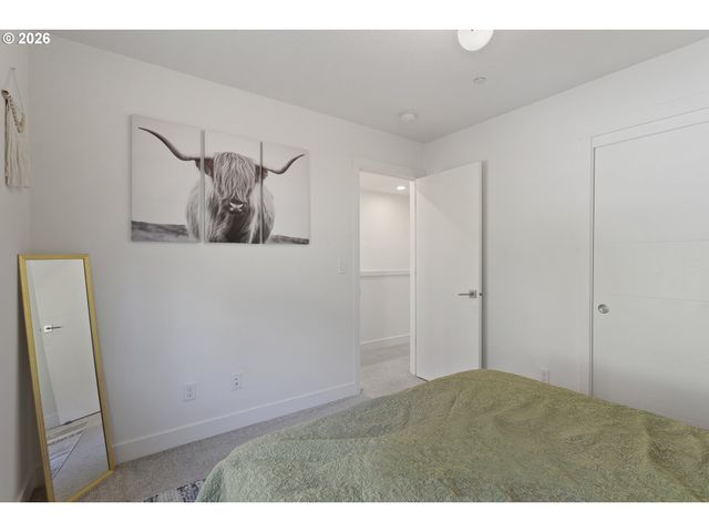 10531 Se 162ND Ave, Happy Valley, OR 97086