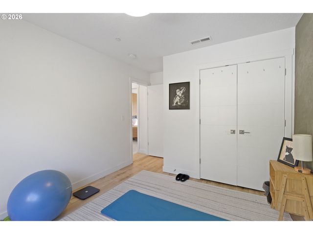 10531 Se 162ND Ave, Happy Valley, OR 97086