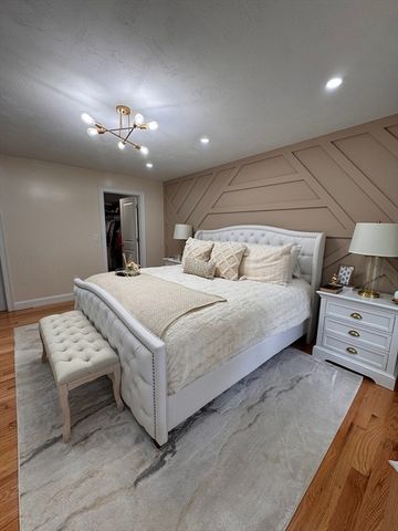 680 Reservoir St, Holden, MA 01520