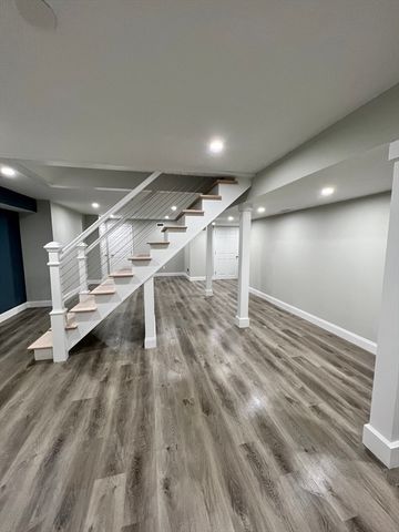 680 Reservoir St, Holden, MA 01520