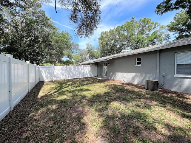 14603 64TH STREET N B, Clearwater, FL 33760