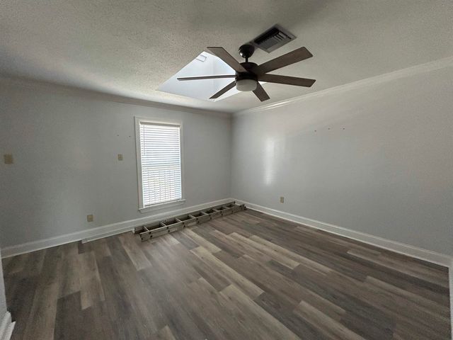 208 Rue De Iberville, Houma, LA 70360