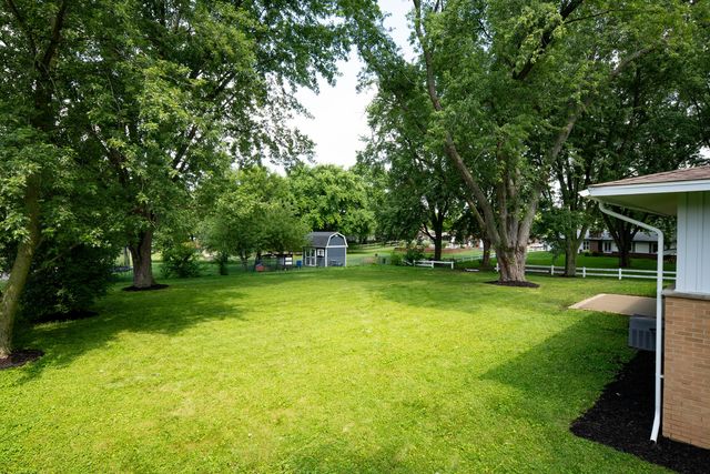 936 Cuyahoga Drive, Bartlett, IL 60103