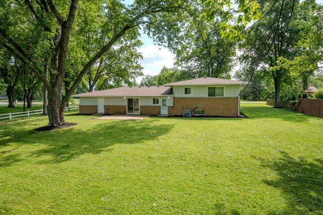 936 Cuyahoga Drive, Bartlett, IL 60103