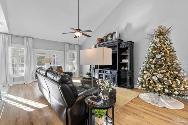 5861 Sword Fern Way, Pensacola, FL 32526