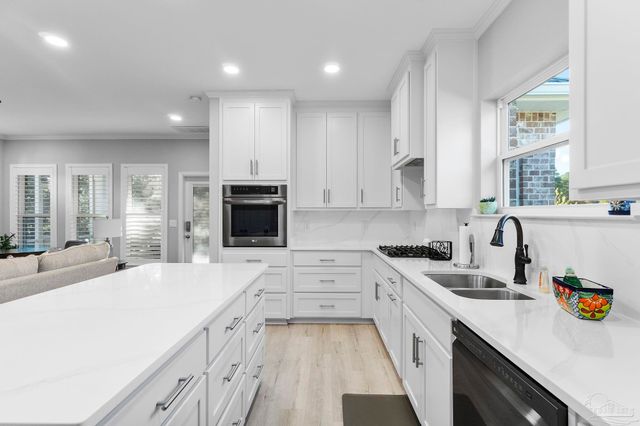 5861 Sword Fern Way, Pensacola, FL 32526