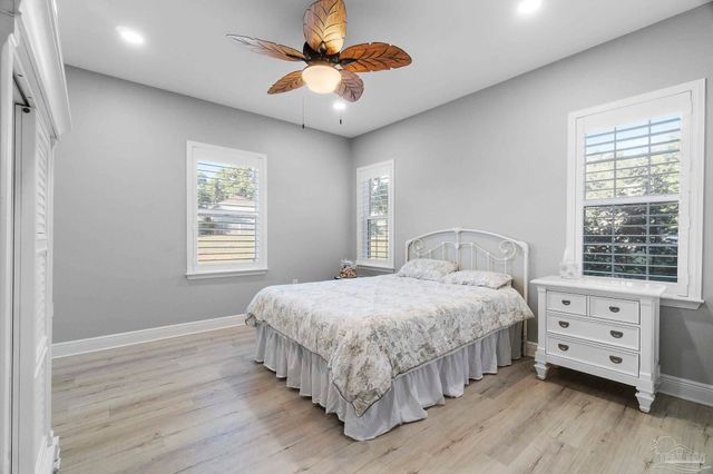 5861 Sword Fern Way, Pensacola, FL 32526