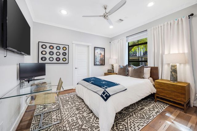 418 Hyde Park Boulevard, Houston, TX 77006