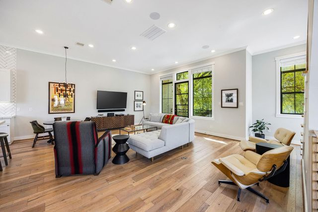 418 Hyde Park Boulevard, Houston, TX 77006