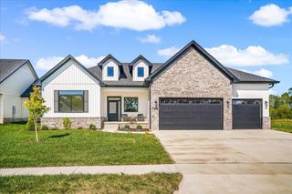 749 Azalea Lane, Versailles, KY 40383