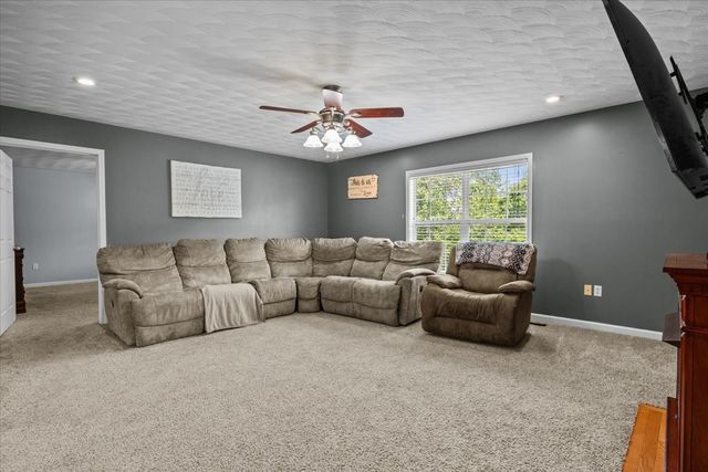 109 Bessie Clark Rd, Erin, TN 37061