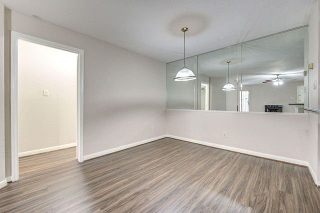 10729 Braes Bend Drive, Houston, TX 77071