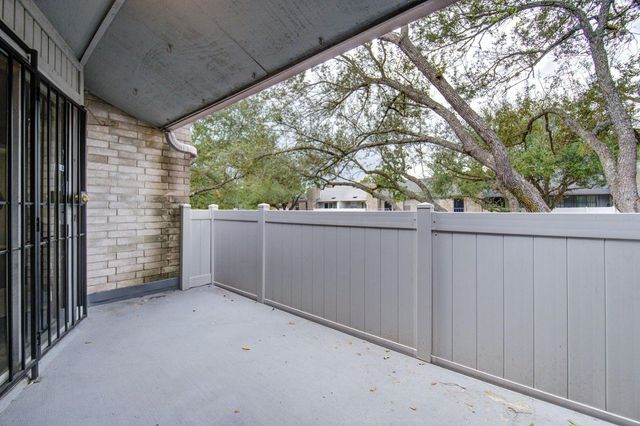 10729 Braes Bend Drive, Houston, TX 77071