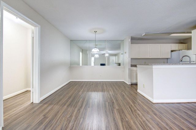 10729 Braes Bend Drive, Houston, TX 77071