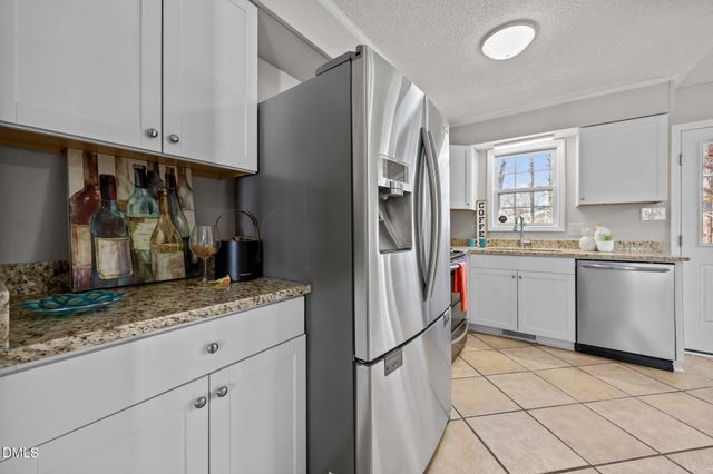 220 Dulcimer Lane, Zebulon, NC 27597