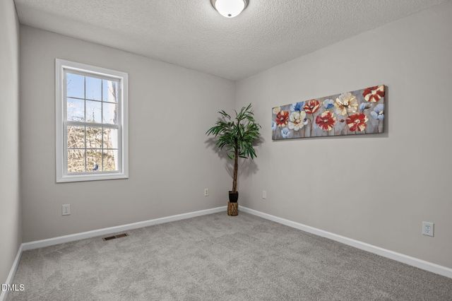 220 Dulcimer Lane, Zebulon, NC 27597