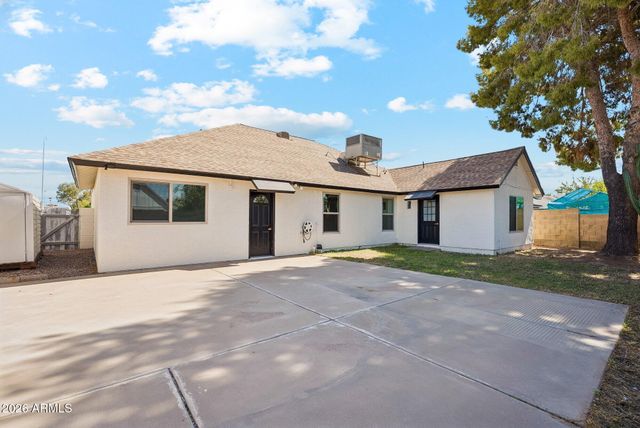 1523 W MISSION Drive, Chandler, AZ 85224