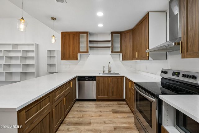 1523 W MISSION Drive, Chandler, AZ 85224