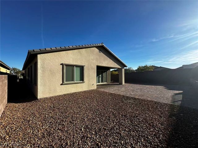 85 Sarabeth Street, Las Vegas, NV 89138