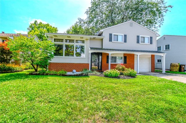 1708 Duchess, Kettering, OH 45420