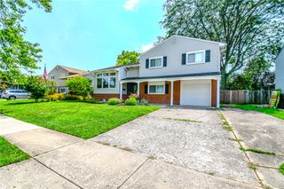 1708 Duchess, Kettering, OH 45420