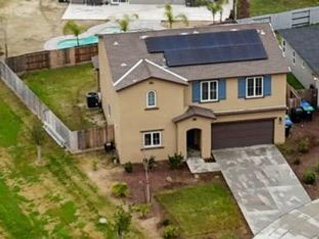 1462 W Randy Court, Fowler, CA 93625