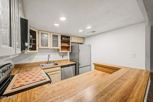 2040 S LONGMORE Street 40, Mesa, AZ 85202