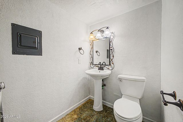 2040 S LONGMORE Street 40, Mesa, AZ 85202