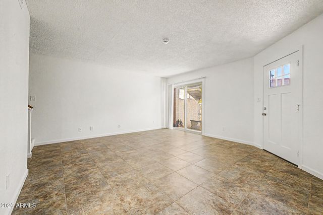 2040 S LONGMORE Street 40, Mesa, AZ 85202
