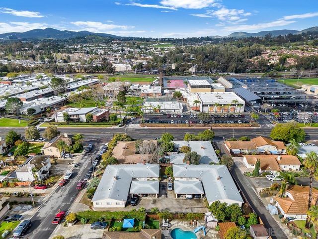 120 Trellis Lane, Escondido, CA 92026