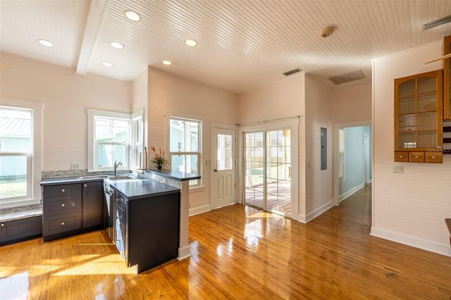 12007 45TH AVENUE W, Cortez, FL 34215