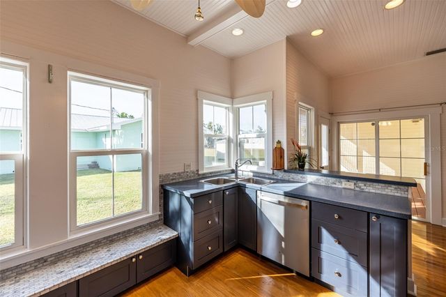 12007 45TH AVENUE W, Cortez, FL 34215