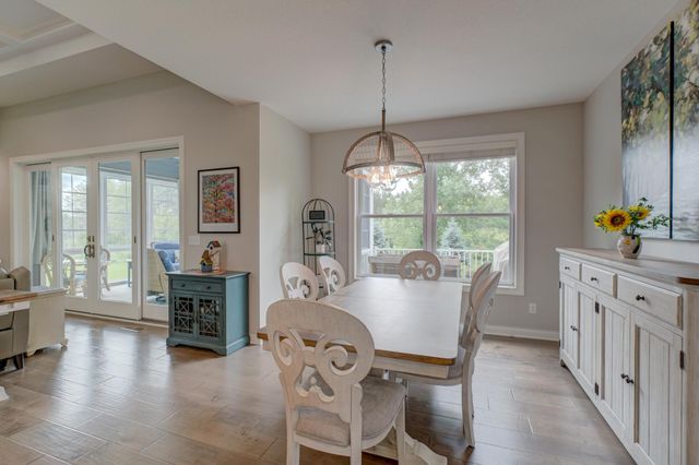 11322 Latrobe Lane N, Lake Elmo, MN 55042