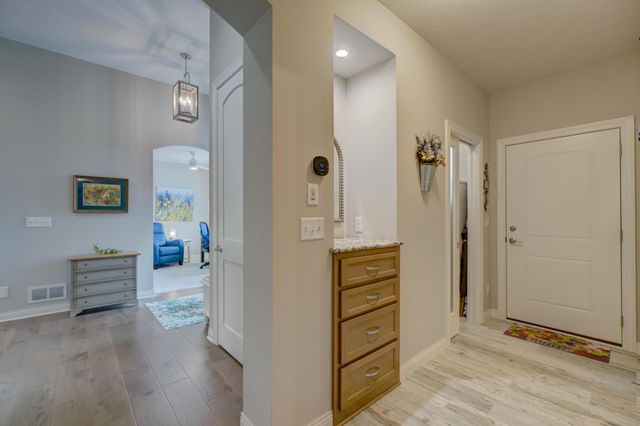11322 Latrobe Lane N, Lake Elmo, MN 55042