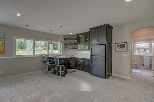 11322 Latrobe Lane N, Lake Elmo, MN 55042