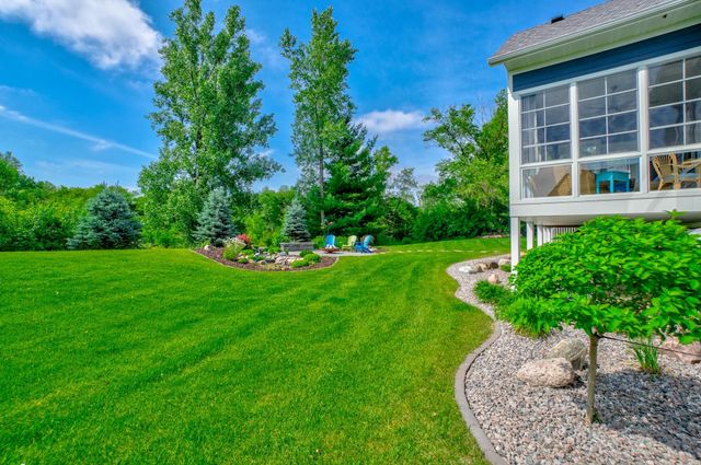 11322 Latrobe Lane N, Lake Elmo, MN 55042