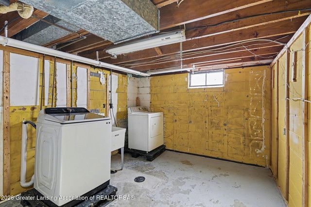 2619 Lasalle Boulevard, Lansing, MI 48912