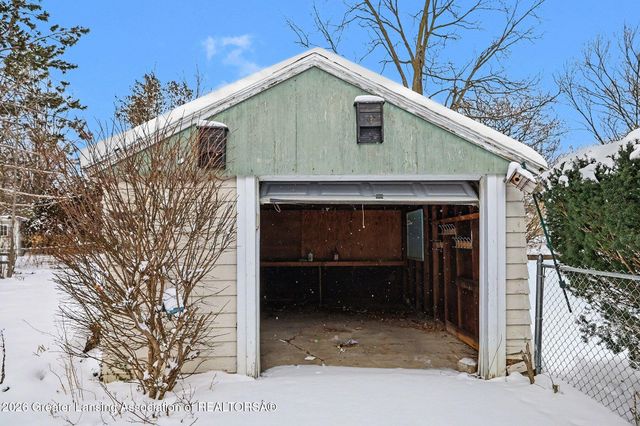 2619 Lasalle Boulevard, Lansing, MI 48912