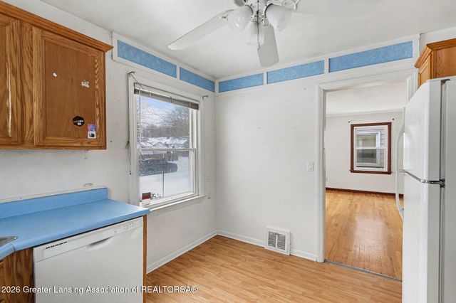 2619 Lasalle Boulevard, Lansing, MI 48912