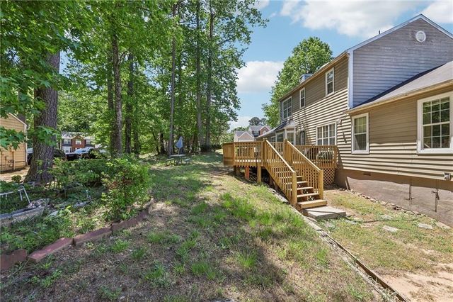 1068 Shadow Lake Drive, Lithonia, GA 30058