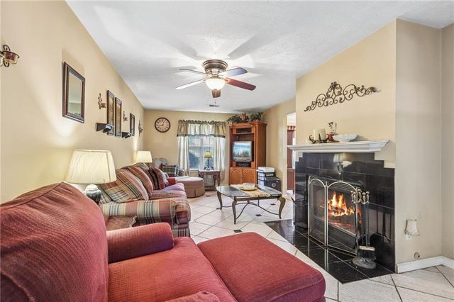 1068 Shadow Lake Drive, Lithonia, GA 30058