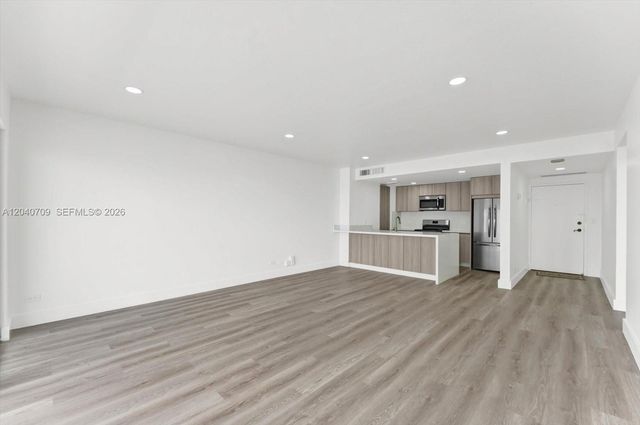 2451 Brickell Avenue 14C, Miami, FL 33129