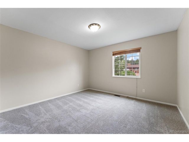 211 Westcott Ave, Colorado Springs, CO 80906