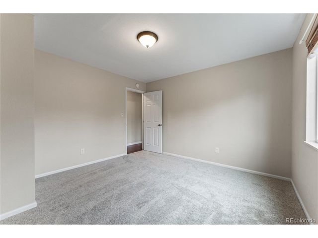 211 Westcott Ave, Colorado Springs, CO 80906
