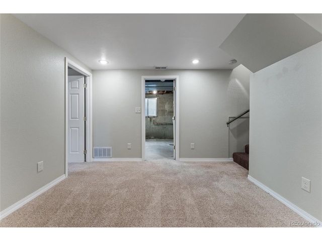 211 Westcott Ave, Colorado Springs, CO 80906